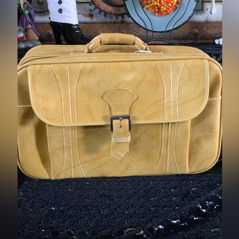 Vintage‎ American Tourister Harvest Gold Luggage